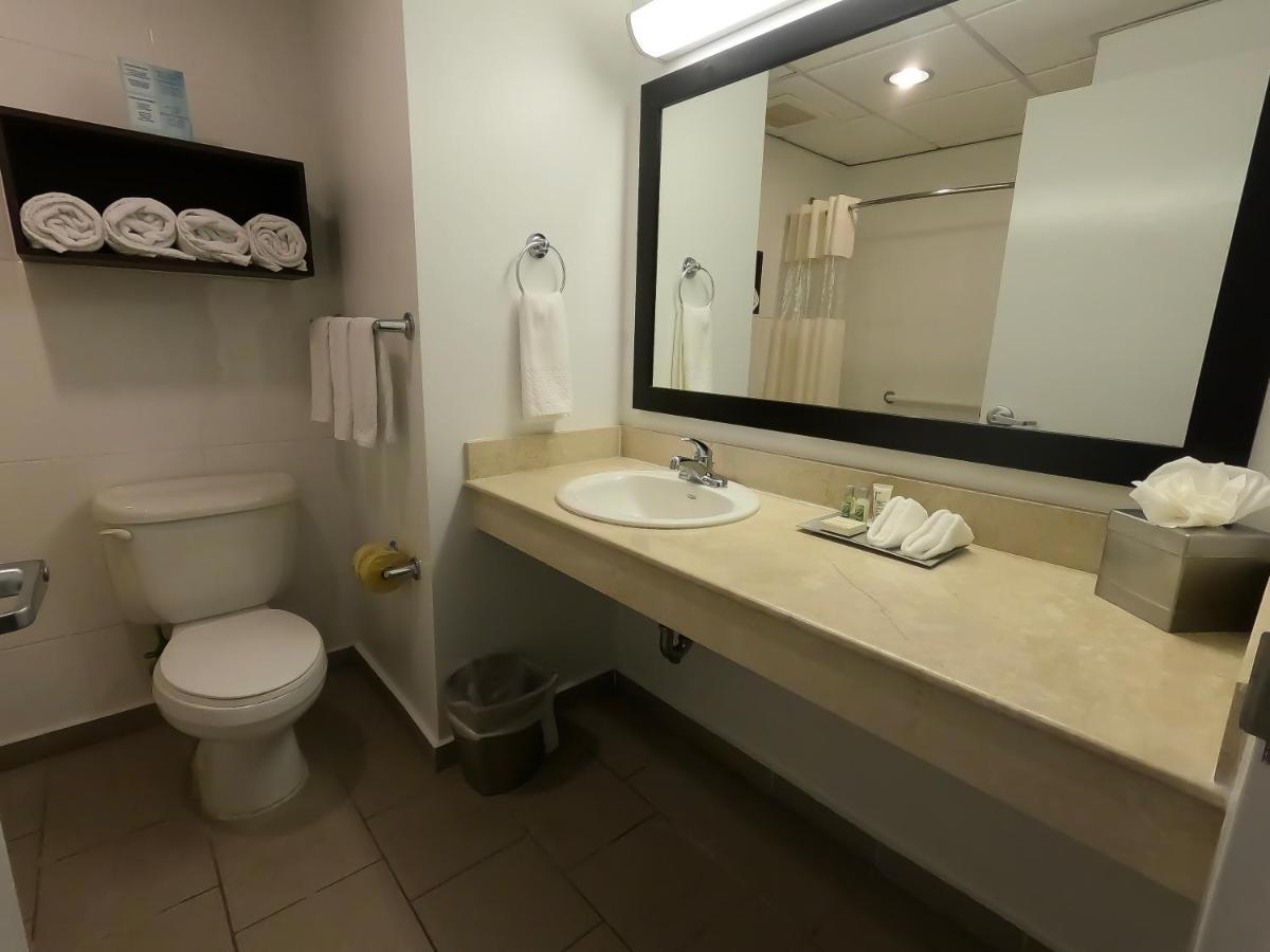 Costa Bahia Hotel, Convention Center And Casino Guayanilla Zewnętrze zdjęcie